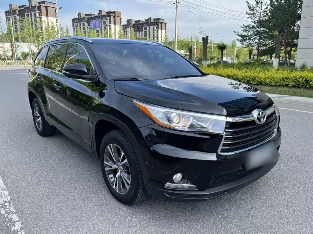 Toyota Highlander 2015 — фото 4