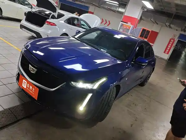 Cadillac CT5 2023