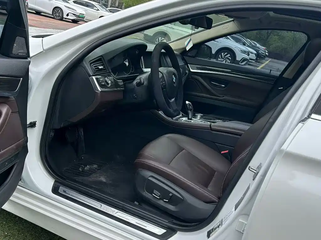 BMW 5 Series 2017