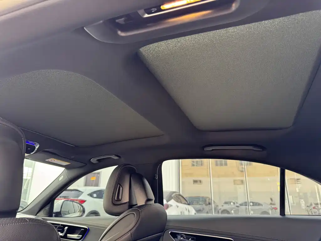 Mercedes-Benz C-Class 2023 — фото 22