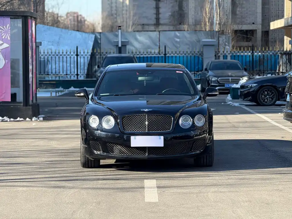 Bentley Flying Spur 2011 — фото 2