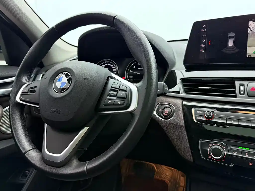 BMW X1 2022 — фото 16