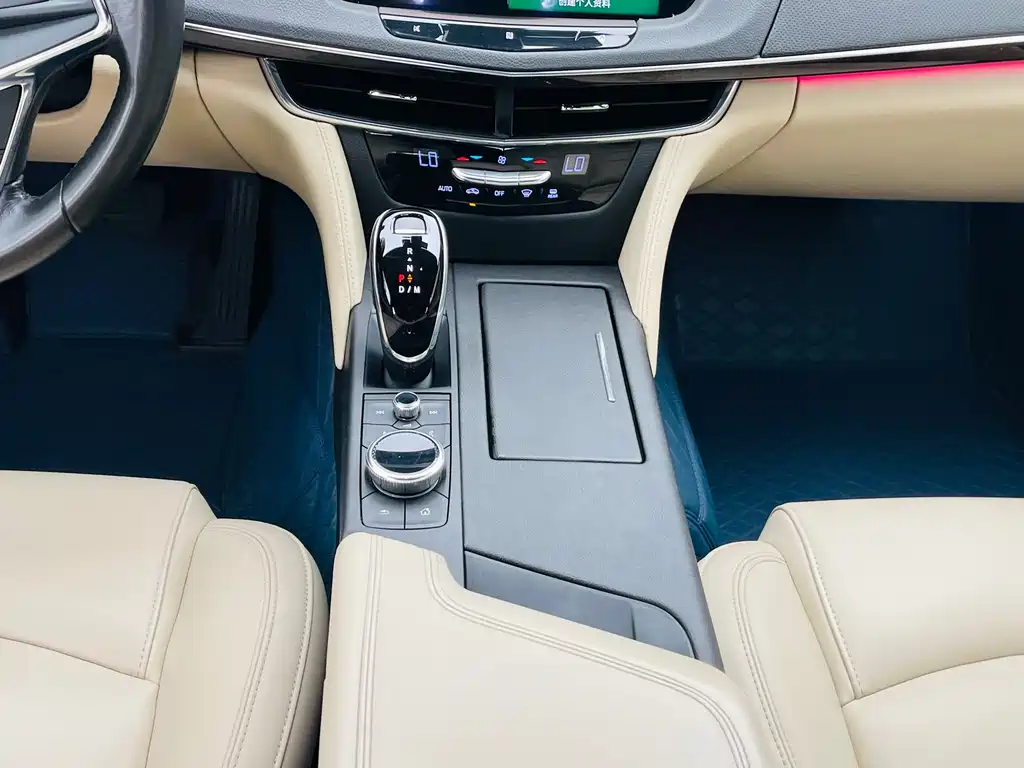 Cadillac CT6 2020 — фото 12