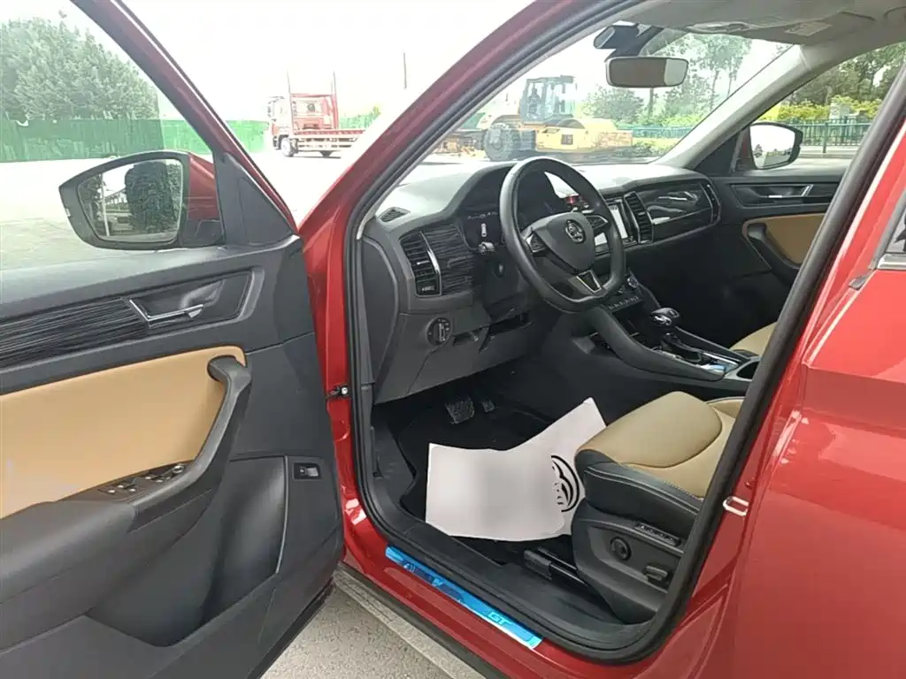 Skoda Kodiaq GT 2021 — фото 16