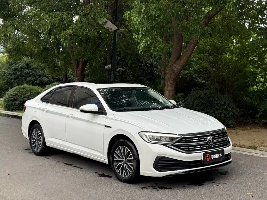 Volkswagen Sagitar 2024