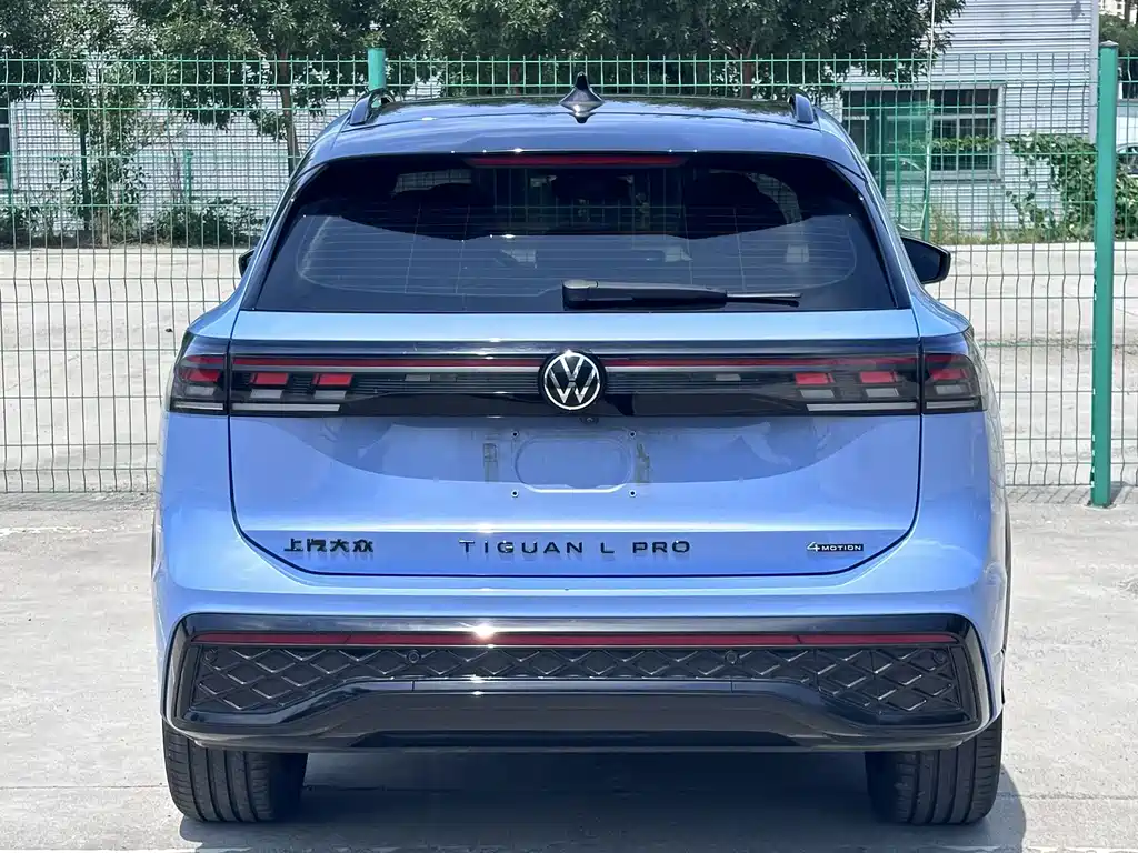 Volkswagen Tiguan L 2024 — фото 8