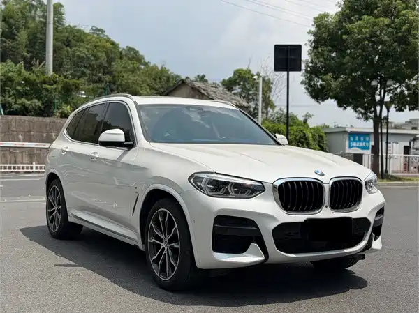 BMW X3 2021