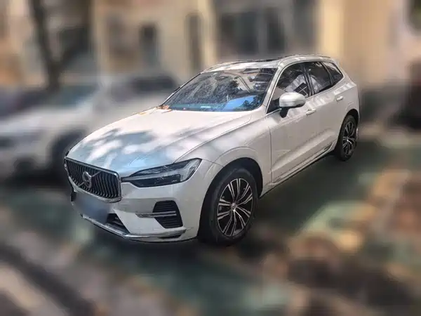 Volvo XC60 2022