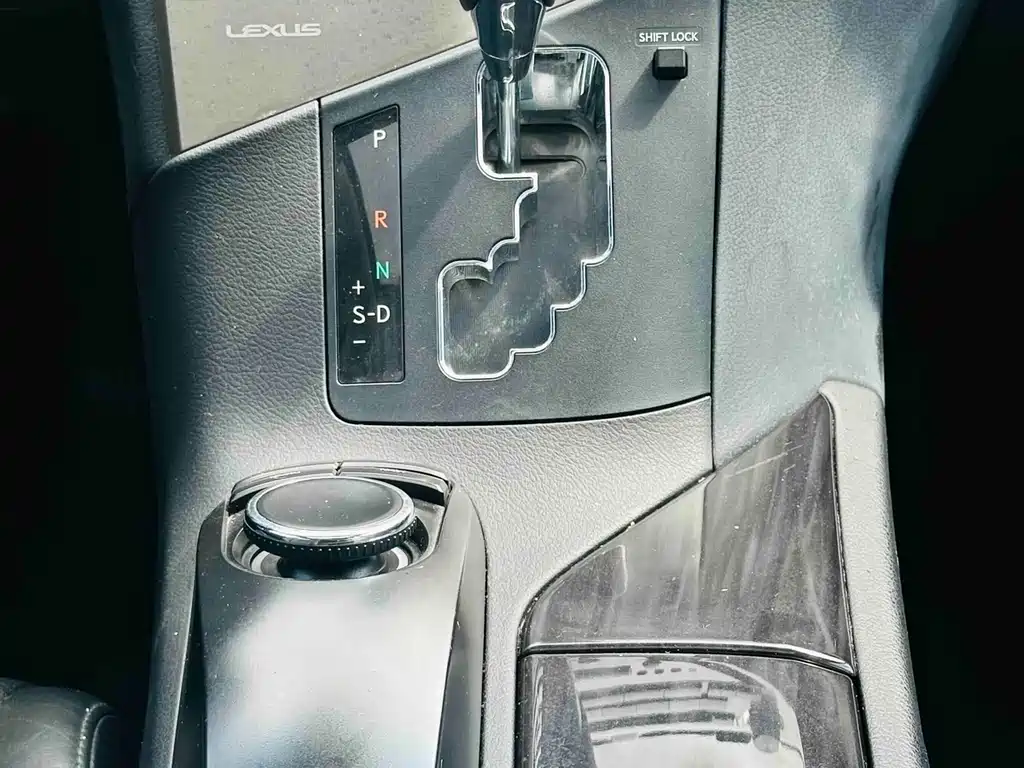 Lexus RX Classic 2015 — фото 17