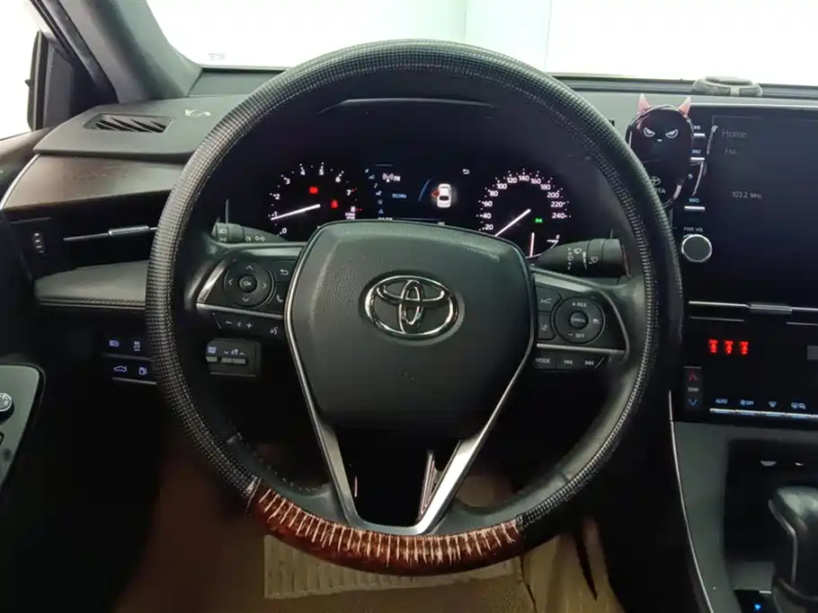 Toyota Avalon 2022 — фото 15