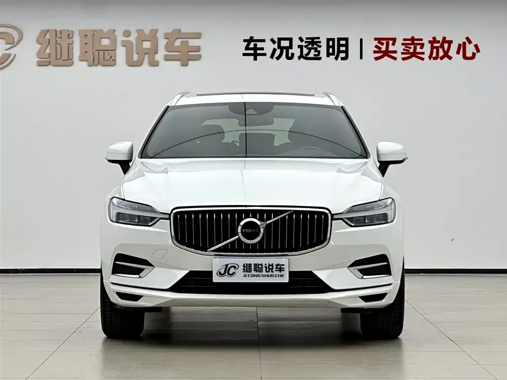 Volvo XC60 2021 — фото 2
