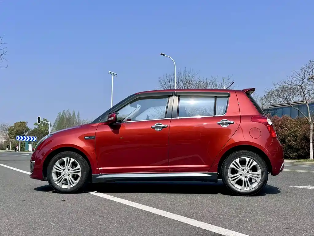 Suzuki Swift 2016 — фото 3