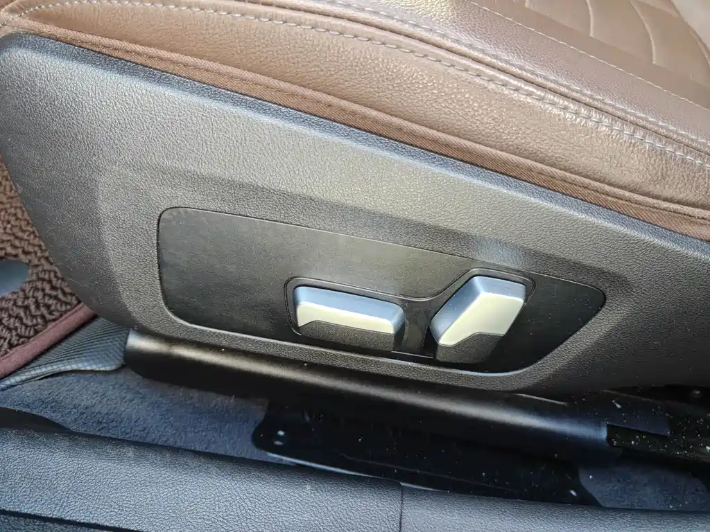 BMW 3 Series 2021 — фото 17