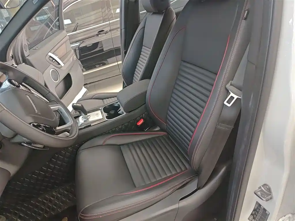 Land Rover Discovery Sport 2021 — фото 15