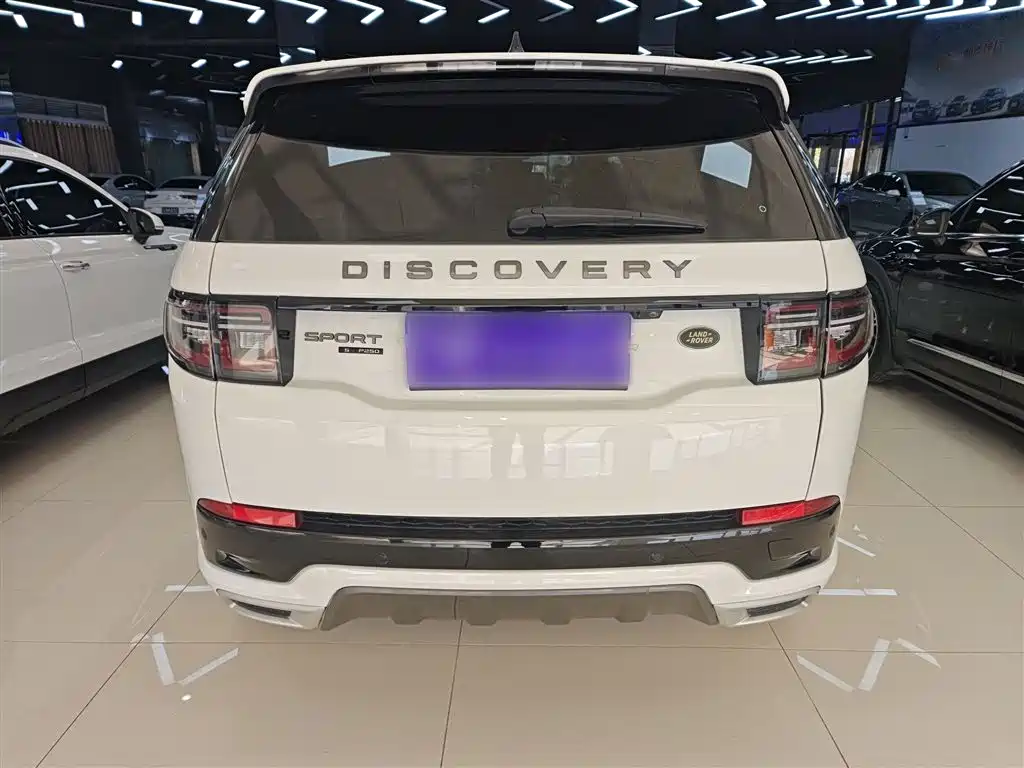 Land Rover Discovery Sport 2021 — фото 6