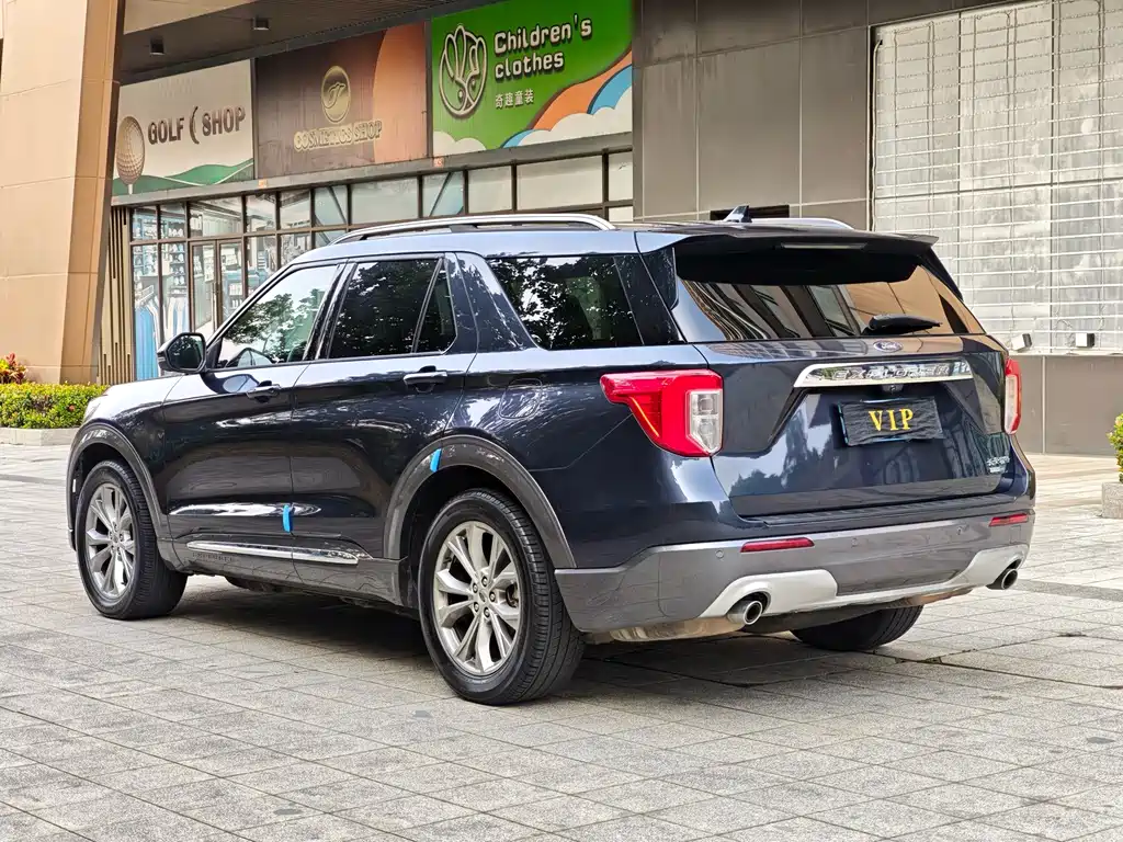 Ford Explorer 2021 — фото 16