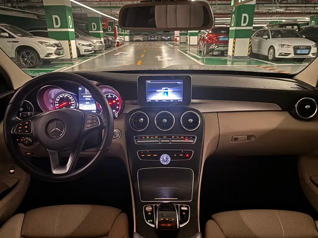 Mercedes-Benz C-Class 2018 — фото 13