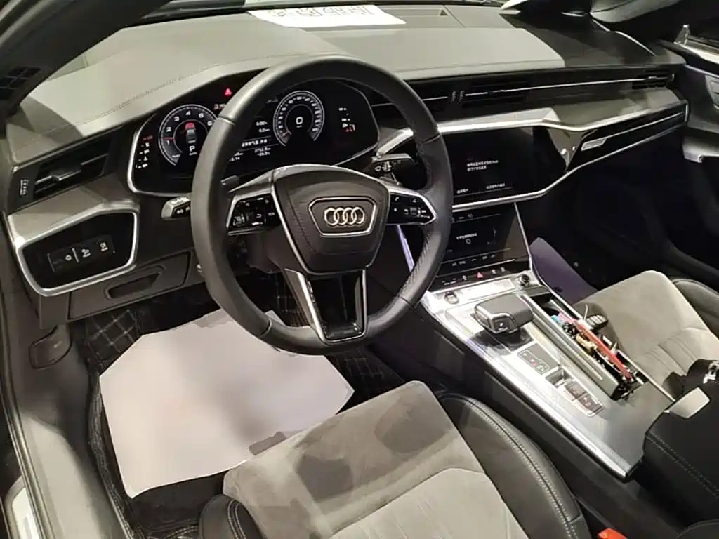 Audi A6L 2025 — фото 10
