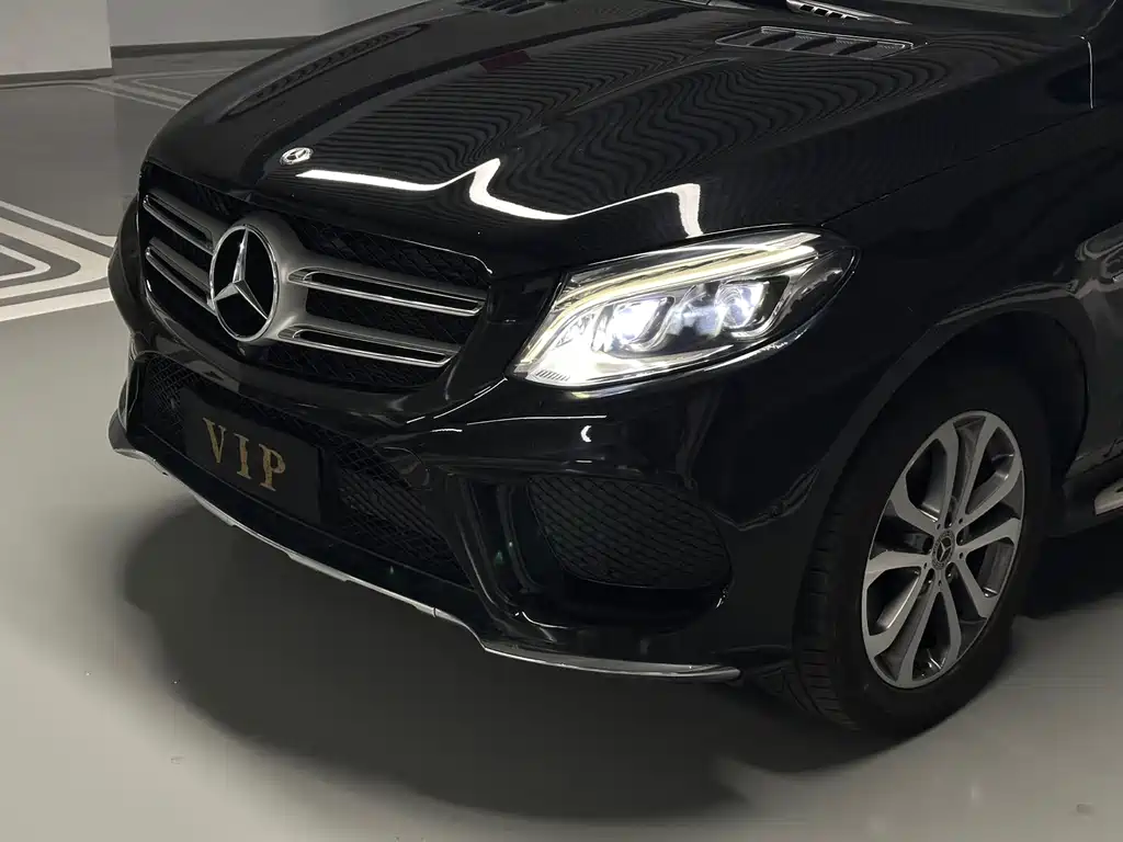 Mercedes-Benz GLE 2019 — фото 4