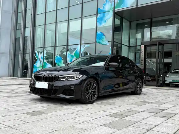 BMW 3 Series 2021