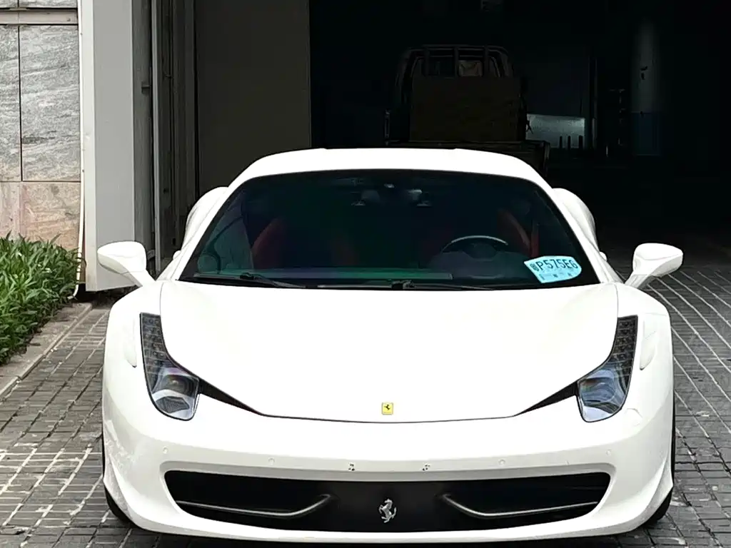 Ferrari 458 2013 — фото 2
