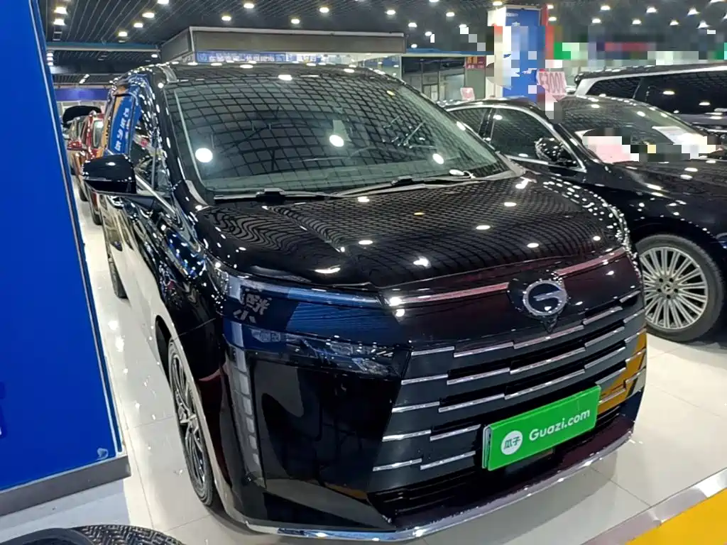 GAC Motor E8 PHEV 2024 — фото 4
