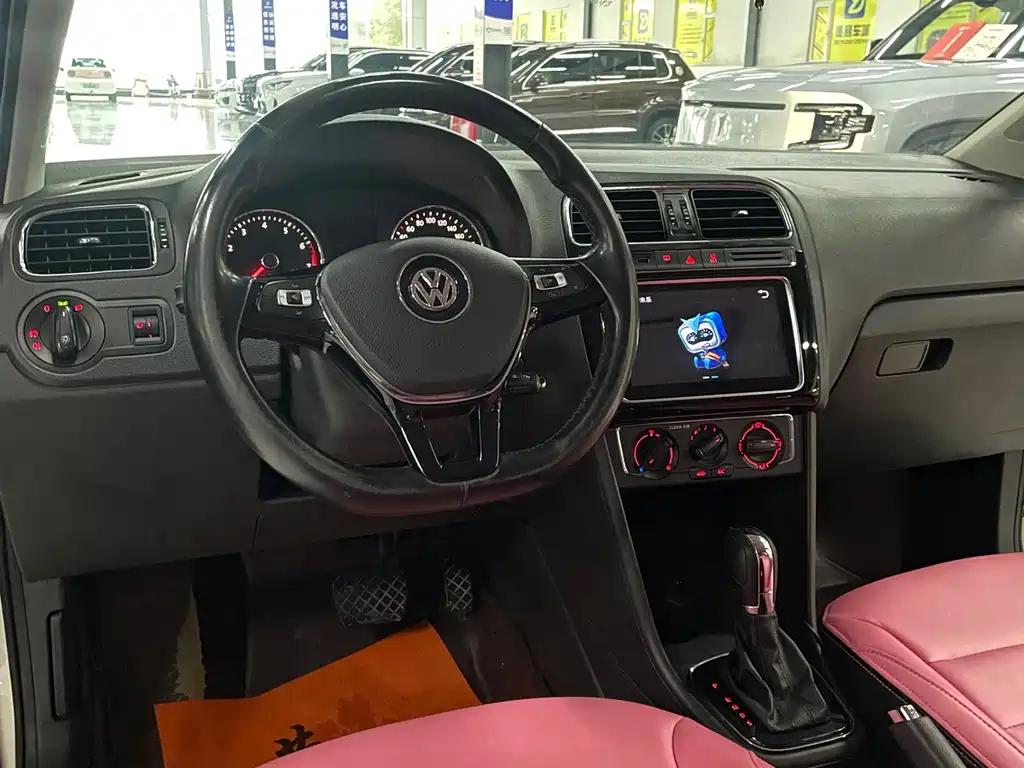 Volkswagen Polo 2019 — фото 10