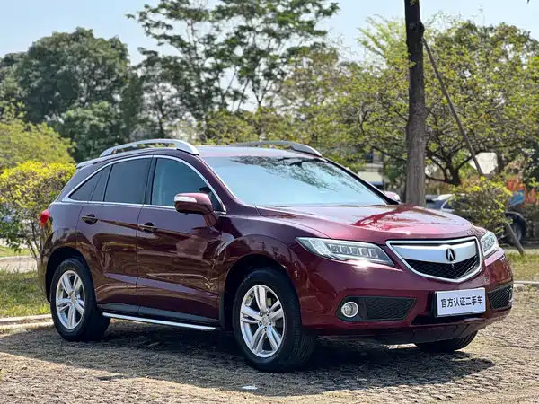 Acura RDX 2013