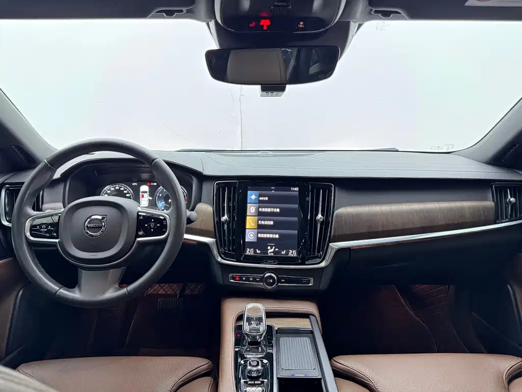 Volvo S90 2021 — фото 9
