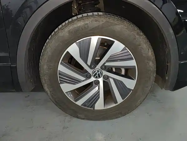 Volkswagen Tiguan L Plug-In Hybrid 2022