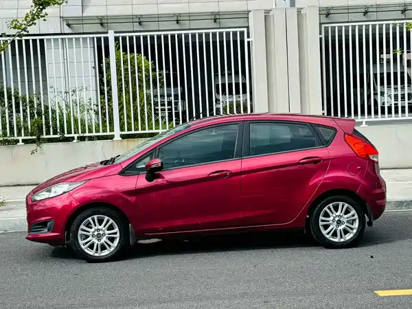 Ford Fiesta 2014
