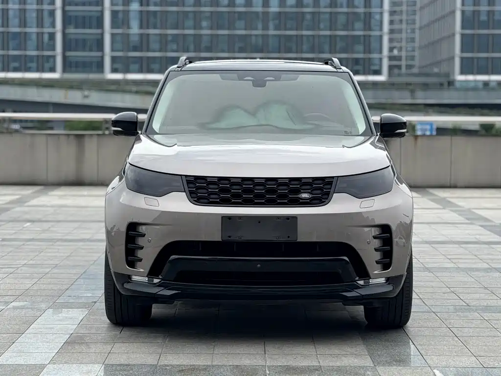 Land Rover Discovery 2021