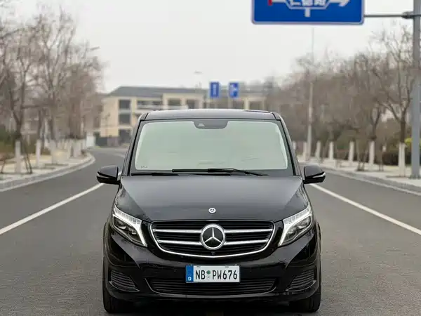 Mercedes-Benz V-Class 2017