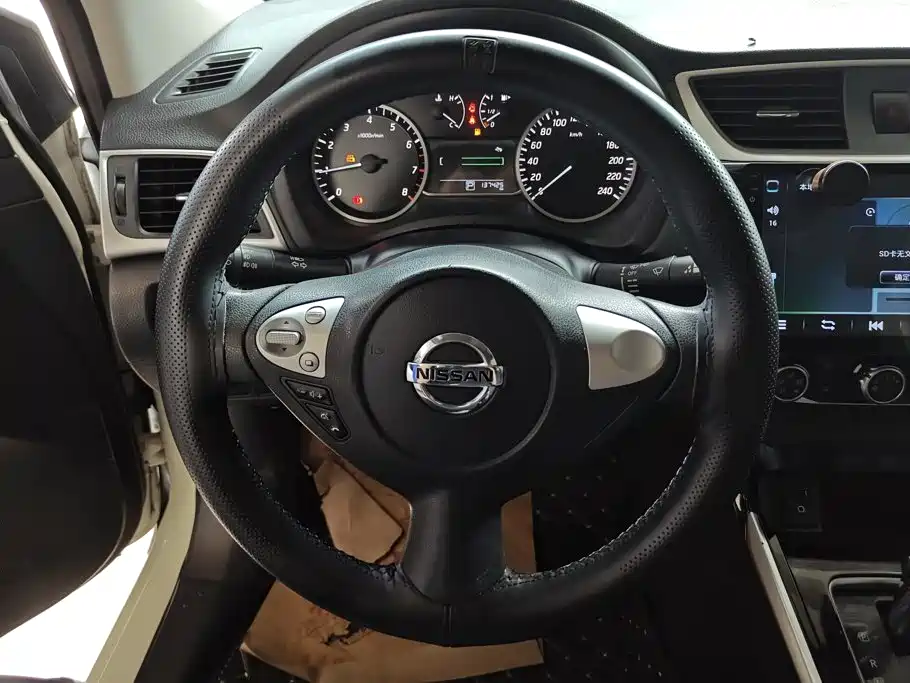 Nissan Sylphy 2017 — фото 15