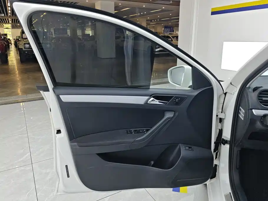 Volkswagen Jetta 2014