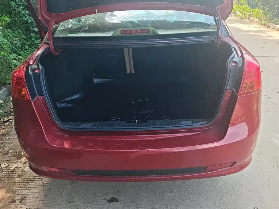 Buick Excelle 2012