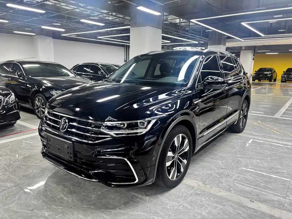 Volkswagen Tiguan L 2023
