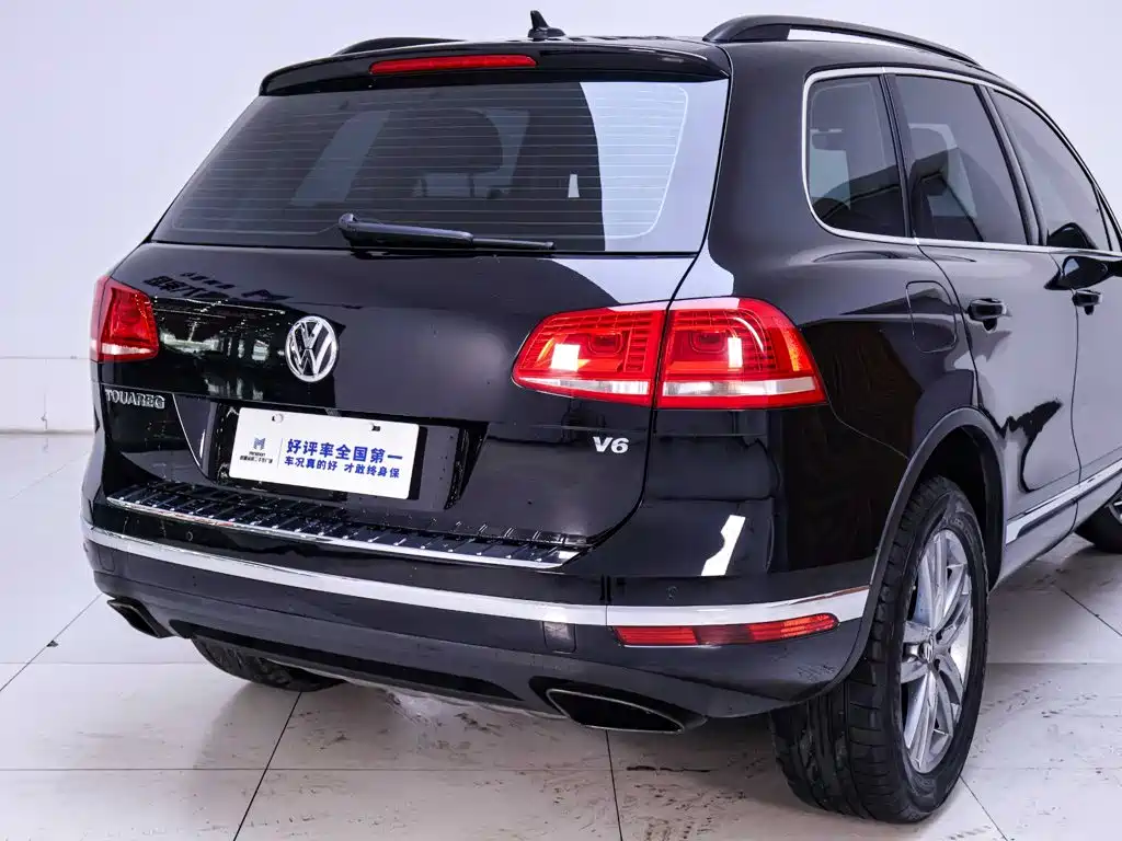 Volkswagen Touareg 2018 — фото 8