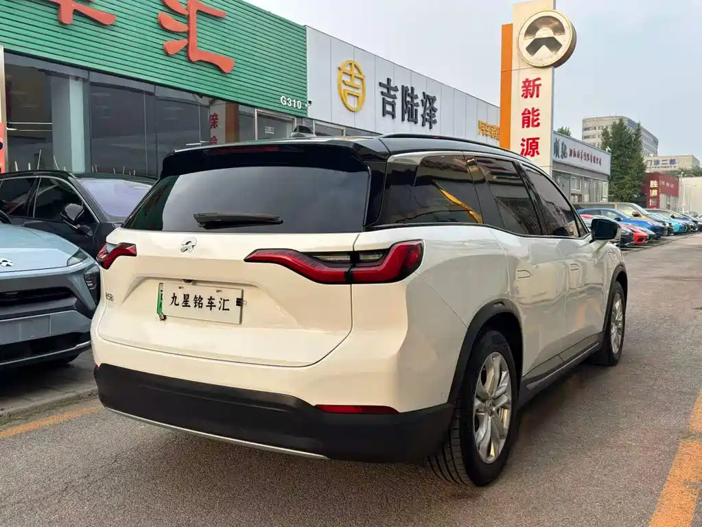 NIO ES8 2019 — фото 10