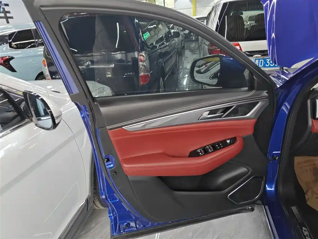 Changan CS85 COUPE 2021 — фото 21