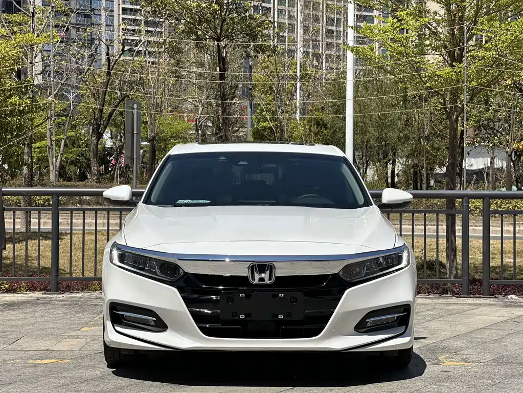 Honda Accord 2021 — фото 2