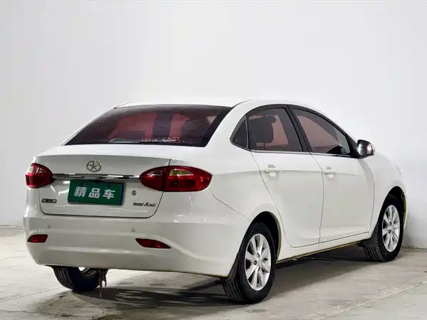 JMC Heyue A30 2014