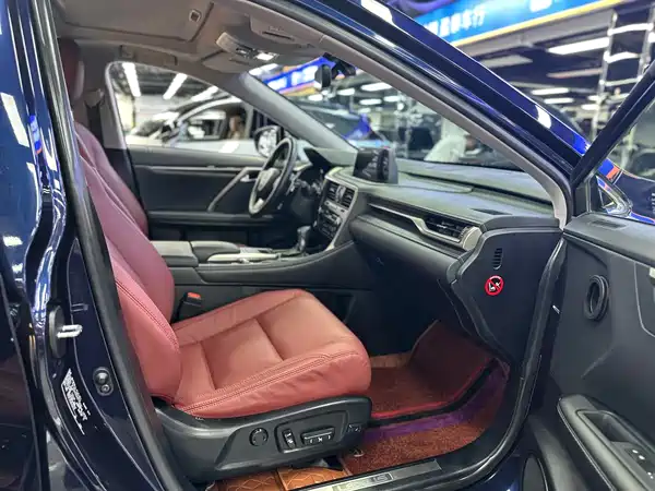 Lexus RX 2022