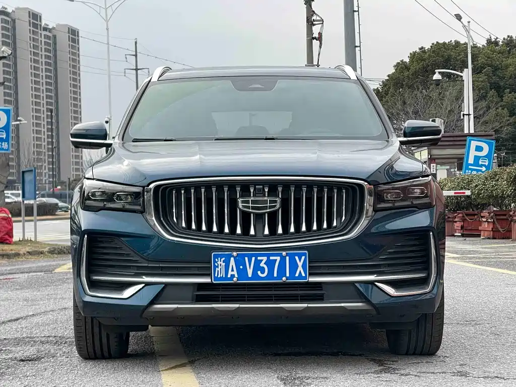 Geely Xingyue L 2022 — фото 1