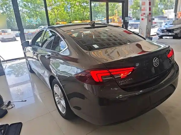 Buick Regal 2019