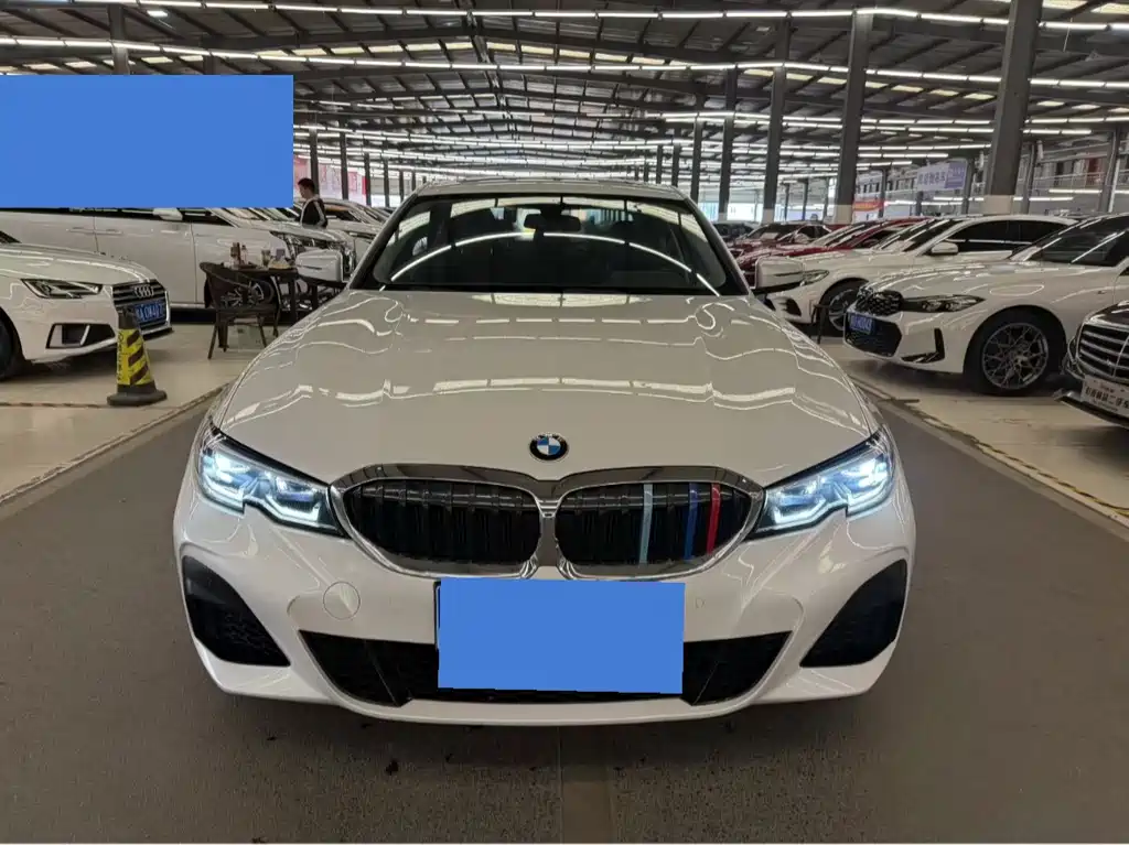 BMW 3 Series 2021
