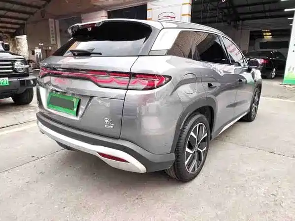 BYD Song L DM-i 2025