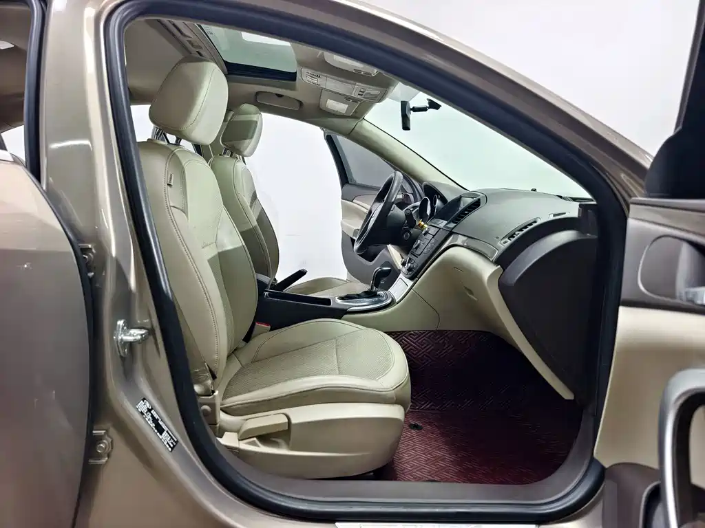 Buick Regal 2013 — фото 14