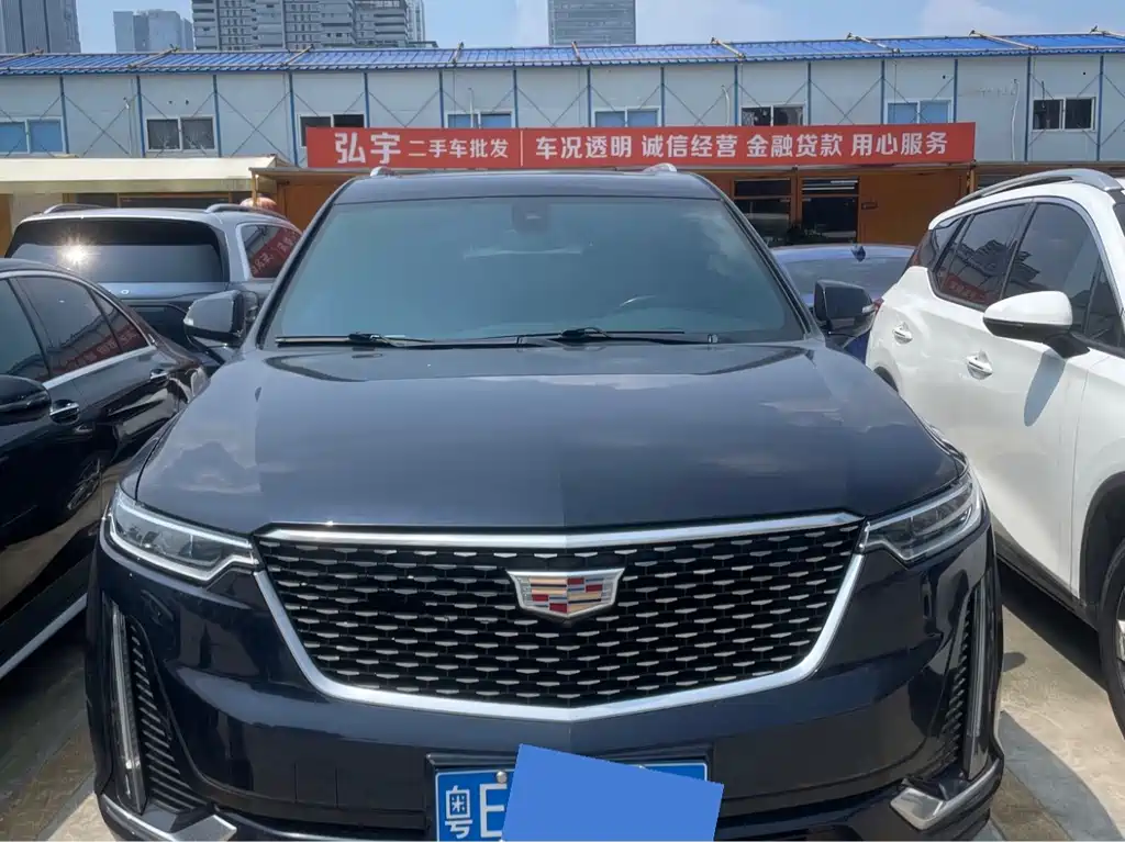 Cadillac XT6 2021 — фото 2