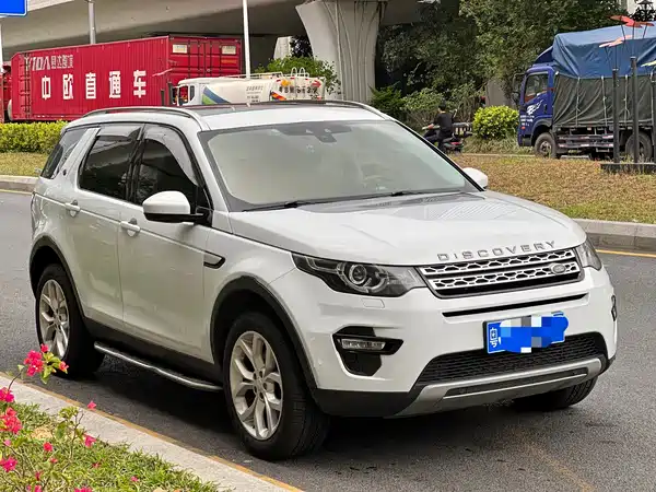 Land Rover Discovery Sport 2016